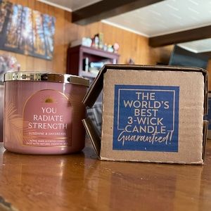 NWT Bath & Body Works 3-Wick Candle SUNSHINE & DAYDREAMS White Barn